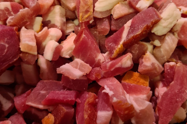 Dobbelsteentjes spek